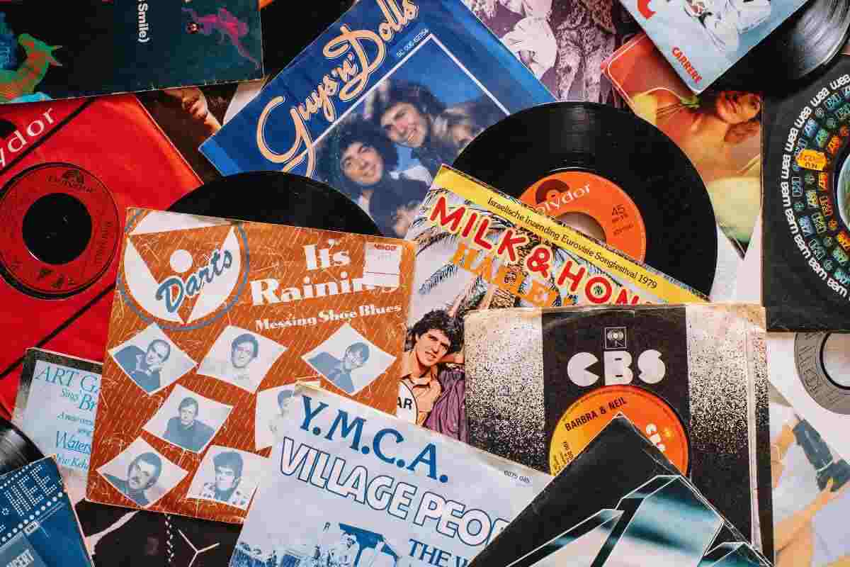 disco in vinile: vale quasi 100mila euro