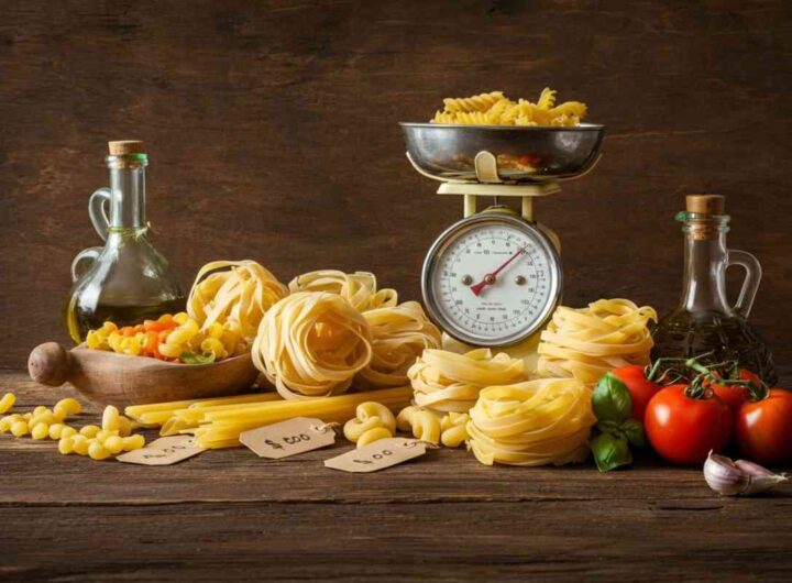 Il prezzo della pasta scende, ma di pochi centesimi: cosa significa per i consumatori?