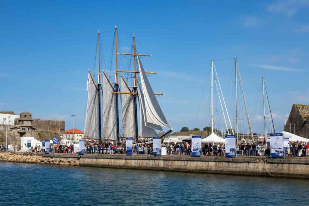 Marina: sabato 1 a Ostia, la Lega Navale Italiana racconta le storie del Vespucci