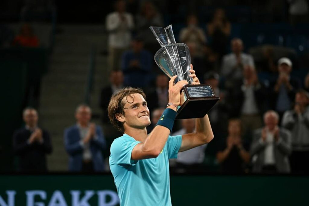 Sinner trionfa sull'ostico Zverev e conquista l'Australian Open