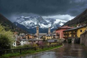 Maltempo in arrivo: neve e nubifragi sull'Italia secondo le previsioni di Giuliacci