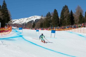 Paris conquista Kvitfjell con una straordinaria vittoria nel SuperG